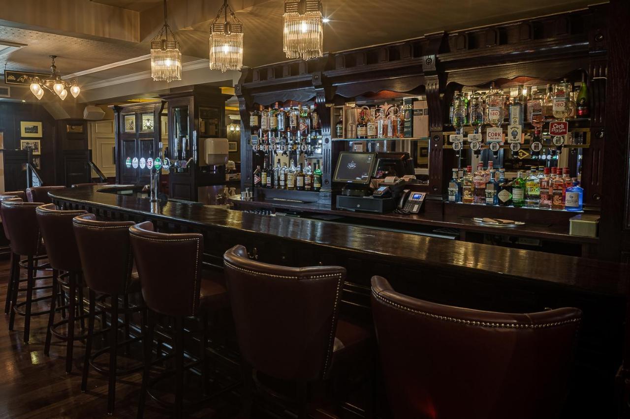 The Carraig Hotel Carrick-on-Suir Exteriör bild