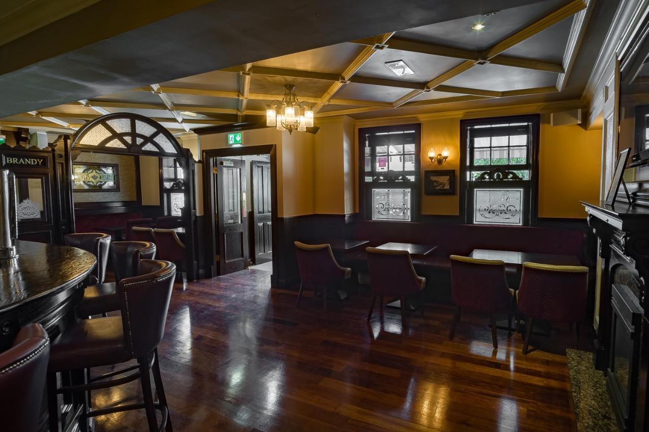 The Carraig Hotel Carrick-on-Suir Exteriör bild